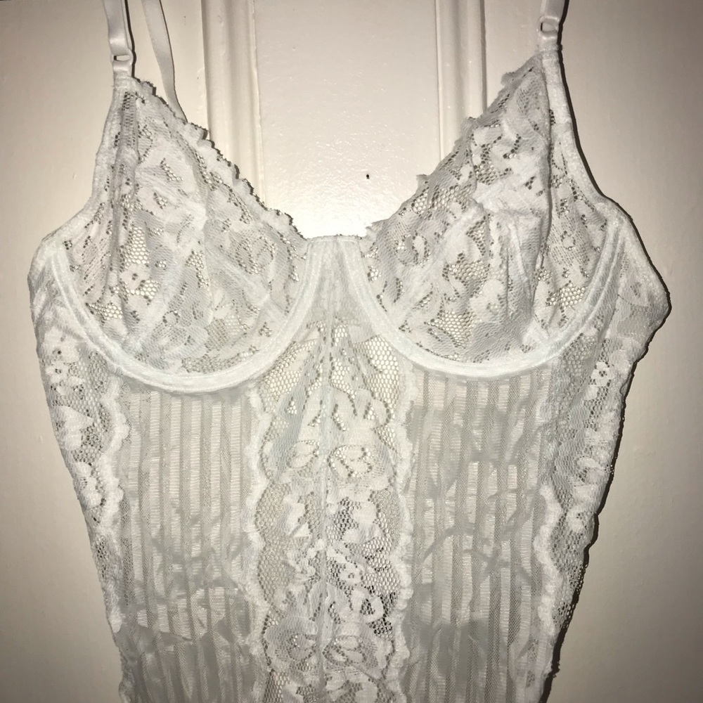 NWT lace bodysuit